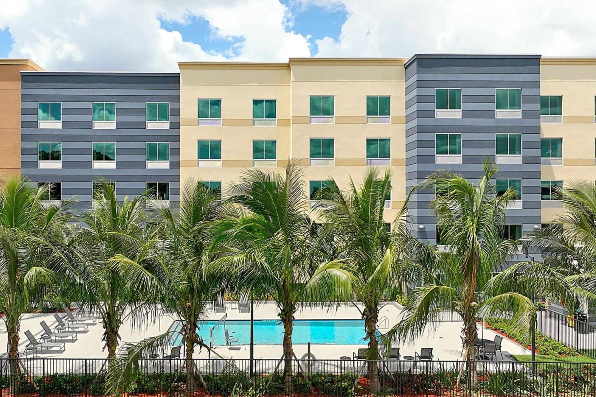 Fairfield Inn & Suites By Marriott Fort Lauderdale Northwest タマラック エクステリア 写真